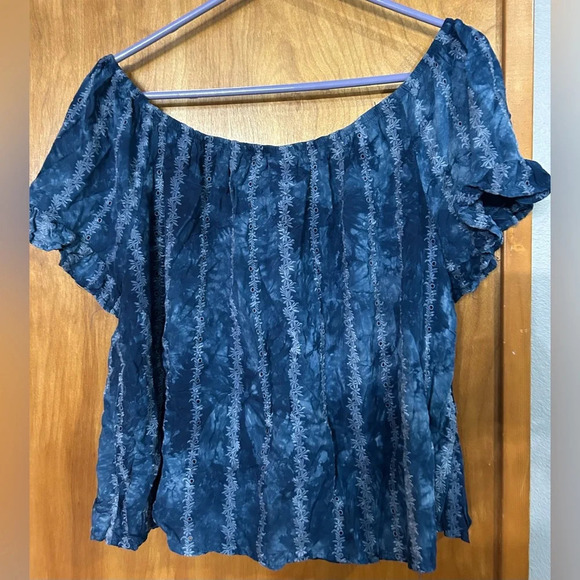 Knox rose crop navy off shoulder top XL pre loved - Picture 2 of 6